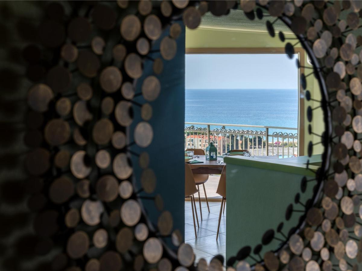 Villa Lea Imperia Buitenkant foto